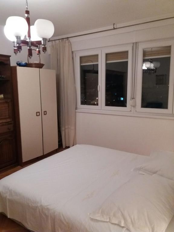 Apartment Sime Zara Esterno foto