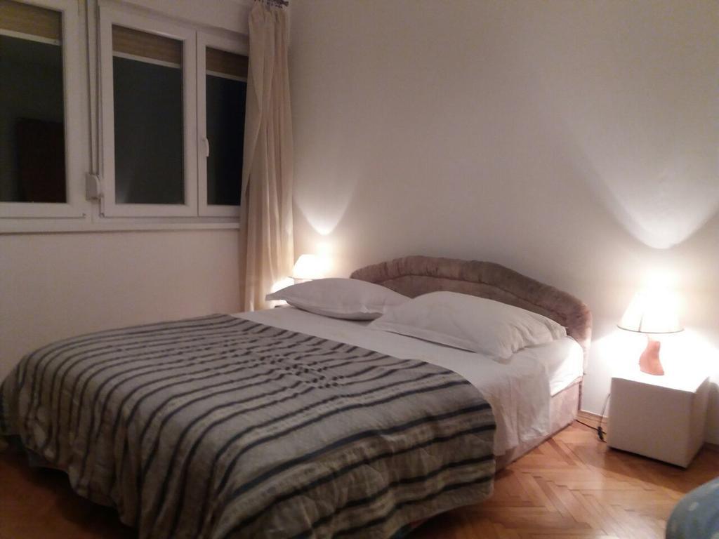 Apartment Sime Zara Esterno foto