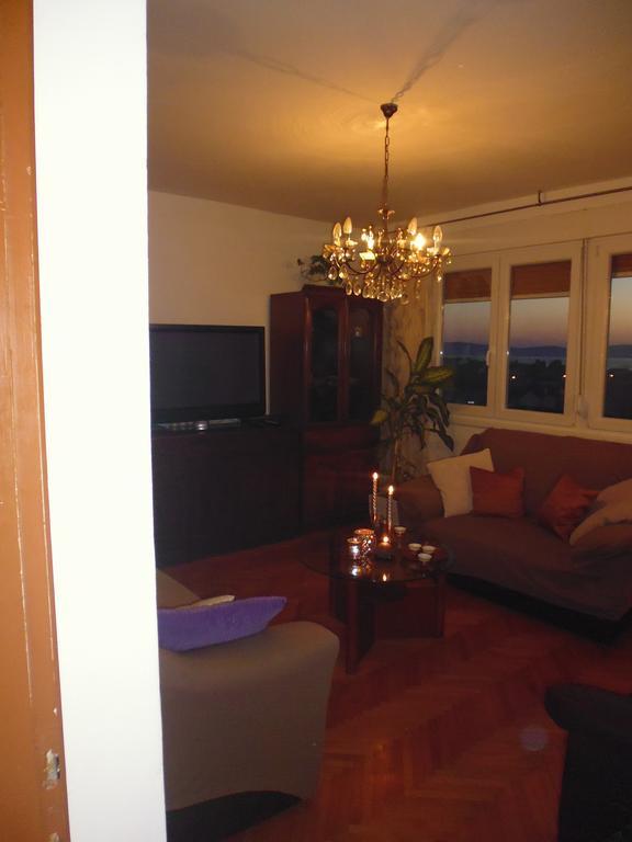 Apartment Sime Zara Esterno foto
