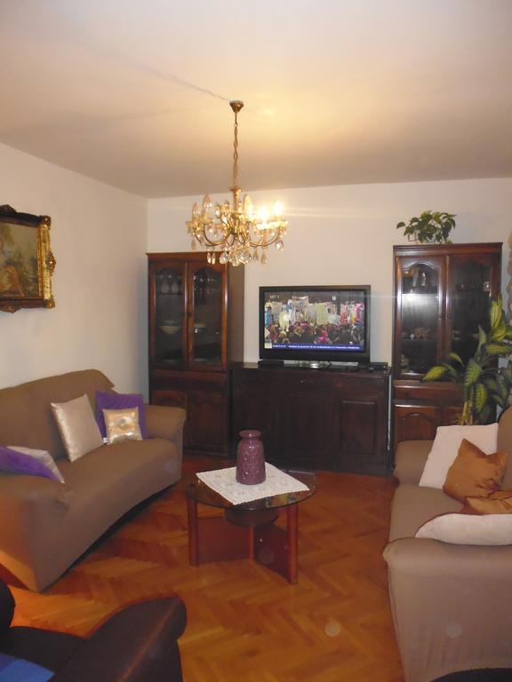 Apartment Sime Zara Esterno foto
